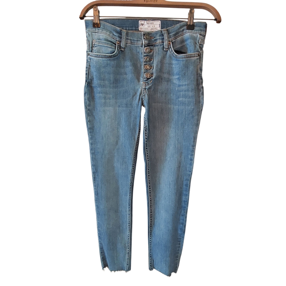 Free People Women's 5 Front Button Blue Skinny Jeans - Size 28